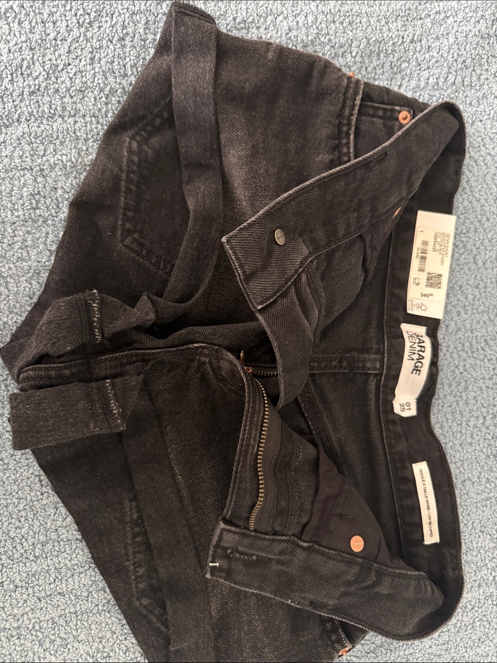Garage Women's Blue low Rise Cuffed Jeans size 1 nwt